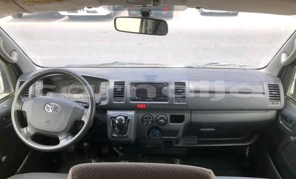 Acheter Neuf Voiture Toyota Hiace Blanc à Lagos, État de Lagos Acheter Neuf Voiture Toyota Hiace Blanc à Lagos, État de Lagos