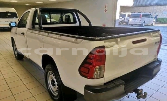Acheter Neuf Voiture Toyota Hilux Blanc à Lagos, État de Lagos Acheter Neuf Voiture Toyota Hilux Blanc à Lagos, État de Lagos