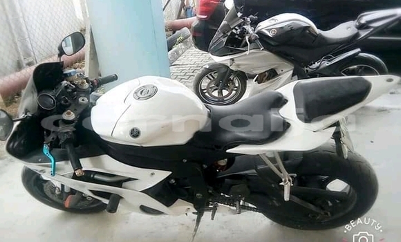 Buy Used Yamaha R5 White Bike in Lagos in Lagos State