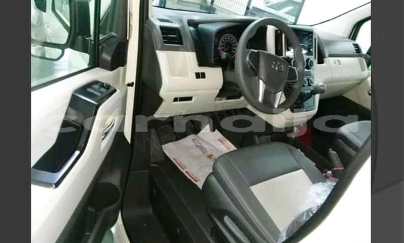 Acheter Neuf Voiture Toyota Hiace Blanc à Lagos, État de Lagos Acheter Neuf Voiture Toyota Hiace Blanc à Lagos, État de Lagos