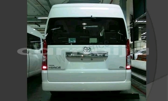 Acheter Neuf Voiture Toyota Hiace Blanc à Lagos, État de Lagos Acheter Neuf Voiture Toyota Hiace Blanc à Lagos, État de Lagos