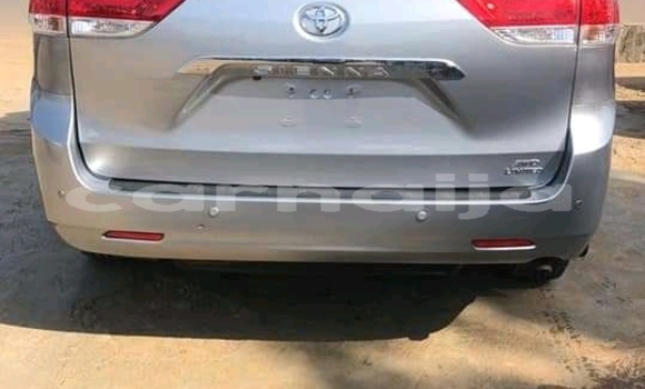 Acheter Occasion Voiture Toyota Sienna Noir à Lagos, État de Lagos Acheter Occasion Voiture Toyota Sienna Noir à Lagos, État de Lagos