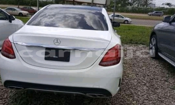 Acheter Occasion Voiture Mercedes-Benz X-klasse Concept Blanc à Lagos, État de Lagos Acheter Occasion Voiture Mercedes-Benz X-klasse Concept Blanc à Lagos, État de Lagos