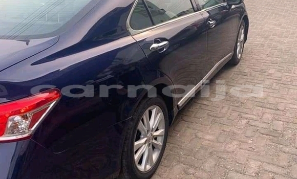 Acheter Occasion Voiture Lexus ES 300 Bleu à Lagos, État de Lagos Acheter Occasion Voiture Lexus ES 300 Bleu à Lagos, État de Lagos