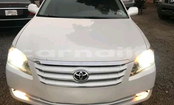 Acheter Occasion Voiture Toyota Avalon Blanc à Lagos, État de Lagos Acheter Occasion Voiture Toyota Avalon Blanc à Lagos, État de Lagos