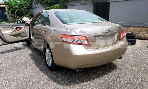 Acheter Occasion Voiture Toyota Camry Gris à Dutse, Jigawa