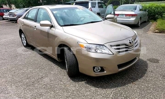 Acheter Occasion Voiture Toyota Camry Gris à Dutse, Jigawa Acheter Occasion Voiture Toyota Camry Gris à Dutse, Jigawa