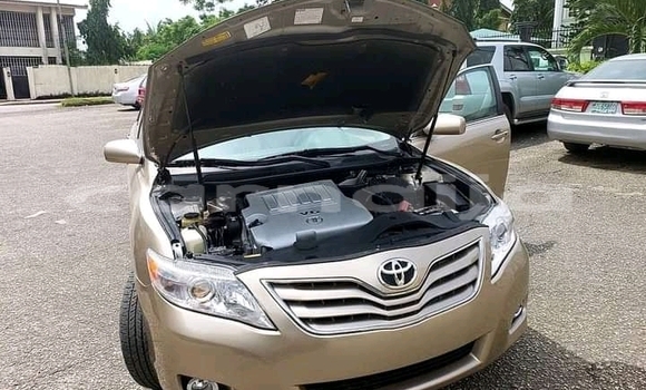Acheter Occasion Voiture Toyota Camry Gris à Dutse, Jigawa Acheter Occasion Voiture Toyota Camry Gris à Dutse, Jigawa