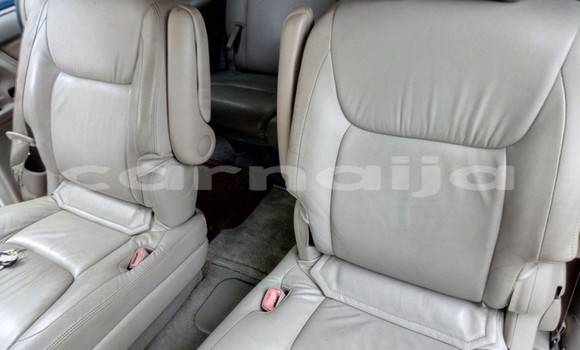 Acheter Import Voiture Toyota Sienna Blanc à Zaria, État de Kaduna Acheter Import Voiture Toyota Sienna Blanc à Zaria, État de Kaduna