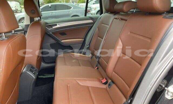 Acheter Import Voiture Volkswagen Golf Noir à Abeokuta, État d'Ogun Acheter Import Voiture Volkswagen Golf Noir à Abeokuta, État d'Ogun