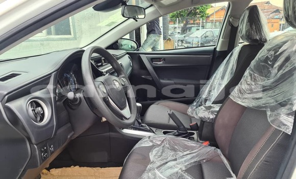Acheter Occasion Voiture Toyota Corolla Blanc à Lagos, État de Lagos Acheter Occasion Voiture Toyota Corolla Blanc à Lagos, État de Lagos