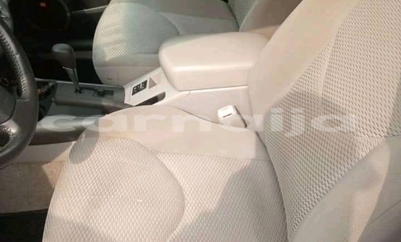 Acheter Occasion Voiture Toyota RAV4 Blanc à Lagos, État de Lagos Acheter Occasion Voiture Toyota RAV4 Blanc à Lagos, État de Lagos