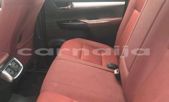 Acheter Occasion Voiture Toyota Hilux Blanc à Lagos, État de Lagos Acheter Occasion Voiture Toyota Hilux Blanc à Lagos, État de Lagos