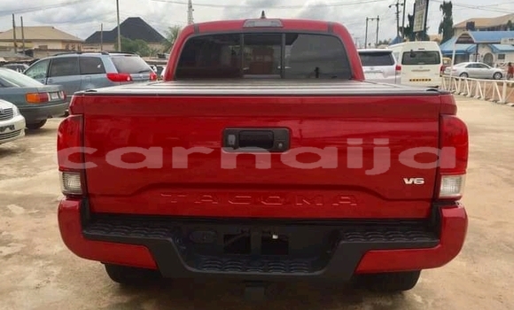 Acheter Occasion Voiture Toyota Tacoma Rouge à Lagos, État de Lagos
