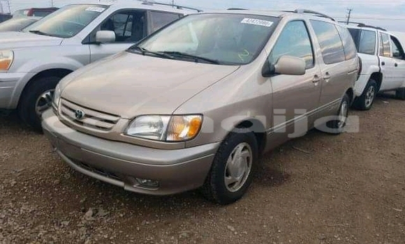 Acheter Occasion Voiture Toyota Sienna Marron à Lagos, État de Lagos Acheter Occasion Voiture Toyota Sienna Marron à Lagos, État de Lagos