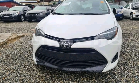 Acheter Occasion Voiture Toyota Corolla Blanc à Lagos, État de Lagos Acheter Occasion Voiture Toyota Corolla Blanc à Lagos, État de Lagos