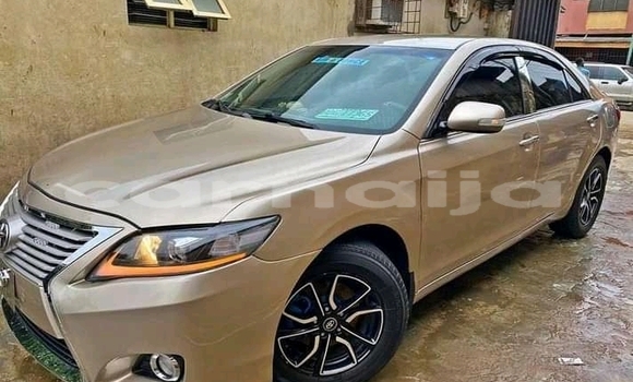 Acheter Occasion Voiture Toyota Camry Marron à Lagos, État de Lagos Acheter Occasion Voiture Toyota Camry Marron à Lagos, État de Lagos