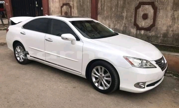 Acheter Occasion Voiture Lexus ES Blanc à Lagos, État de Lagos Acheter Occasion Voiture Lexus ES Blanc à Lagos, État de Lagos
