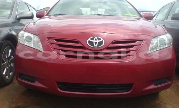 Acheter Neuf Voiture Toyota Camry Rouge à Lagos, État de Lagos