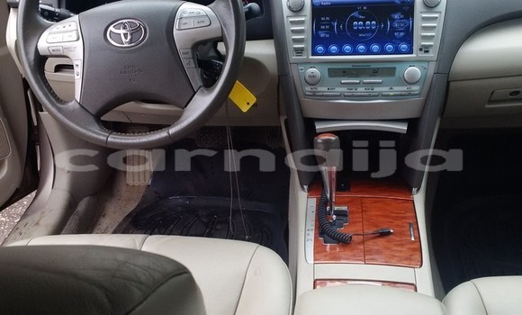 Acheter Neuf Voiture Toyota Camry Marron à Lagos, État de Lagos Acheter Neuf Voiture Toyota Camry Marron à Lagos, État de Lagos