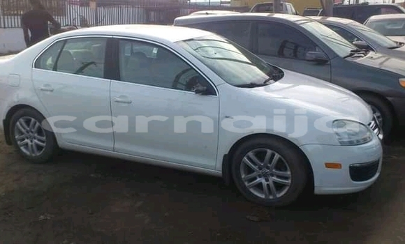 Acheter Occasion Voiture Volkswagen Jetta Blanc à Lagos, État de Lagos Acheter Occasion Voiture Volkswagen Jetta Blanc à Lagos, État de Lagos