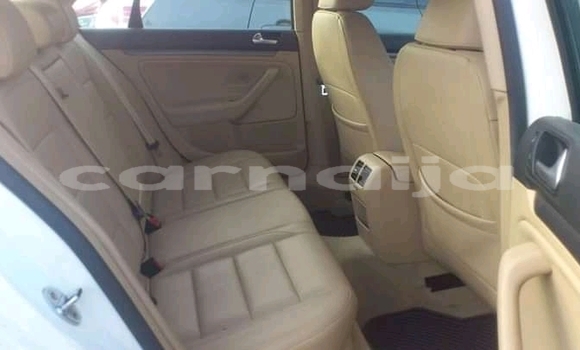 Buy Used Toyota Camry White Car in Lagos in Lagos State Buy Used Toyota Camry White Car in Lagos in Lagos State