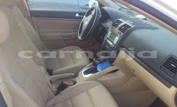 Buy Used Toyota Camry White Car in Lagos in Lagos State Buy Used Toyota Camry White Car in Lagos in Lagos State