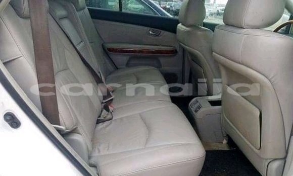Acheter Occasion Voiture Lexus RX 350 Blanc à Lagos, État de Lagos Acheter Occasion Voiture Lexus RX 350 Blanc à Lagos, État de Lagos