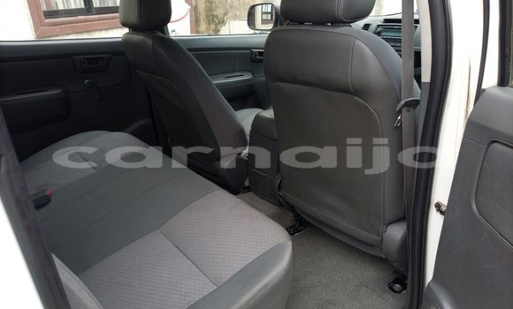 Acheter Occasion Voiture Toyota Hilux Blanc à Lagos, État de Lagos Acheter Occasion Voiture Toyota Hilux Blanc à Lagos, État de Lagos