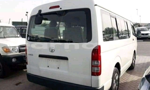 Acheter Occasion Voiture Toyota Hiace Blanc à Lagos, État de Lagos Acheter Occasion Voiture Toyota Hiace Blanc à Lagos, État de Lagos