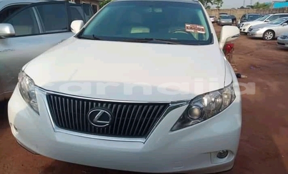 Acheter Occasion Voiture Lexus RX Blanc à Lagos, État de Lagos Acheter Occasion Voiture Lexus RX Blanc à Lagos, État de Lagos