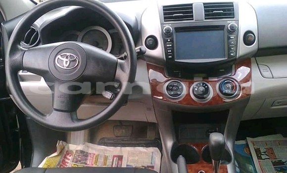 Acheter Occasion Voiture Toyota RAV4 Noir à Lagos, État de Lagos Acheter Occasion Voiture Toyota RAV4 Noir à Lagos, État de Lagos