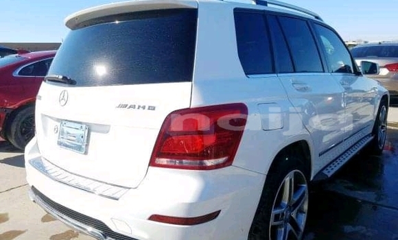 Acheter Occasion Voiture Mercedes-Benz GLK–Class Blanc à Lagos, État de Lagos Acheter Occasion Voiture Mercedes-Benz GLK–Class Blanc à Lagos, État de Lagos