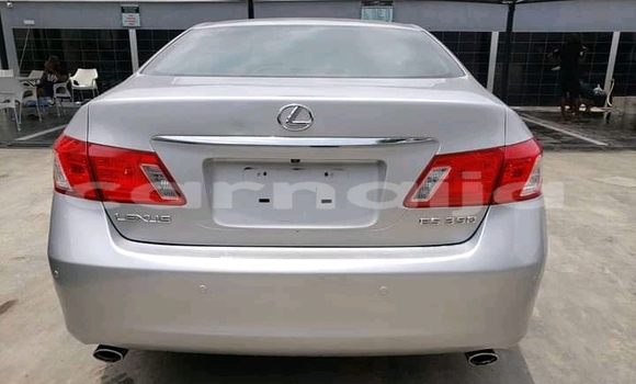 Buy Used Lexus ES White Car in Lagos in Lagos State