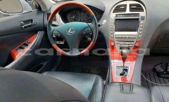 Acheter Occasion Voiture Lexus ES Blanc à Lagos, État de Lagos Acheter Occasion Voiture Lexus ES Blanc à Lagos, État de Lagos