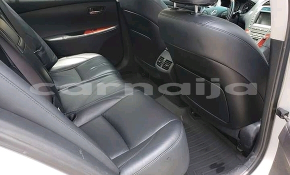 Acheter Occasion Voiture Lexus ES Blanc à Lagos, État de Lagos Acheter Occasion Voiture Lexus ES Blanc à Lagos, État de Lagos