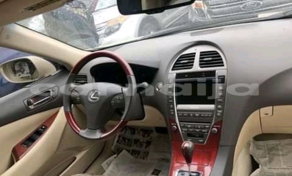 Acheter Occasion Voiture Lexus ES Marron à Lagos, État de Lagos Acheter Occasion Voiture Lexus ES Marron à Lagos, État de Lagos