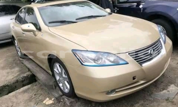Acheter Occasion Voiture Lexus ES Marron à Lagos, État de Lagos Acheter Occasion Voiture Lexus ES Marron à Lagos, État de Lagos