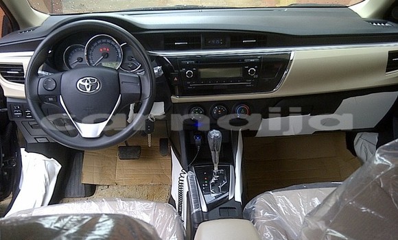 Acheter Occasion Voiture Toyota RAV4 Blanc à Lagos, État de Lagos Acheter Occasion Voiture Toyota RAV4 Blanc à Lagos, État de Lagos