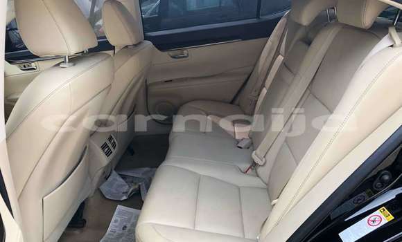 Acheter Occasion Voiture Lexus ES Noir à Lagos, État de Lagos Acheter Occasion Voiture Lexus ES Noir à Lagos, État de Lagos