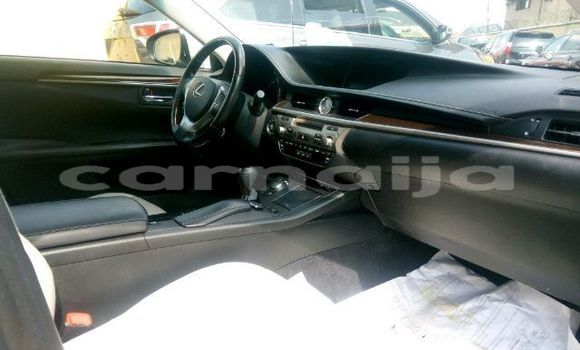 Acheter Occasion Voiture Lexus LX Noir à Lagos, État de Lagos Acheter Occasion Voiture Lexus LX Noir à Lagos, État de Lagos