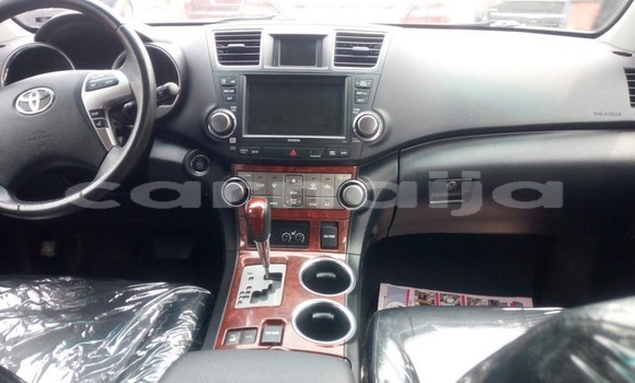 Acheter Occasion Voiture Toyota Highlander Marron à Lagos, État de Lagos Acheter Occasion Voiture Toyota Highlander Marron à Lagos, État de Lagos