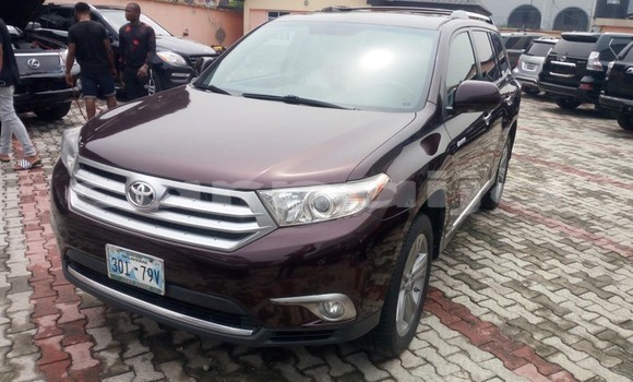 Acheter Occasion Voiture Toyota Highlander Marron à Lagos, État de Lagos Acheter Occasion Voiture Toyota Highlander Marron à Lagos, État de Lagos