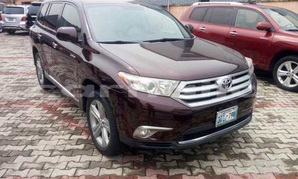Acheter Occasion Voiture Toyota Highlander Marron à Lagos, État de Lagos Acheter Occasion Voiture Toyota Highlander Marron à Lagos, État de Lagos