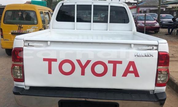 Buy Used Toyota Hilux White Car in Lagos in Lagos State