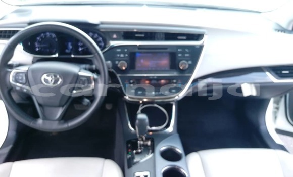Acheter Occasion Voiture Toyota Avalon Blanc à Lagos, État de Lagos Acheter Occasion Voiture Toyota Avalon Blanc à Lagos, État de Lagos