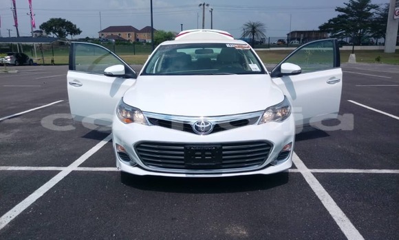 Acheter Occasion Voiture Toyota Avalon Blanc à Lagos, État de Lagos Acheter Occasion Voiture Toyota Avalon Blanc à Lagos, État de Lagos