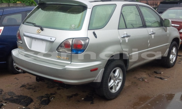 Acheter Occasion Voiture Lexus RX 300 Gris à Enugu, État d'Enugu Acheter Occasion Voiture Lexus RX 300 Gris à Enugu, État d'Enugu