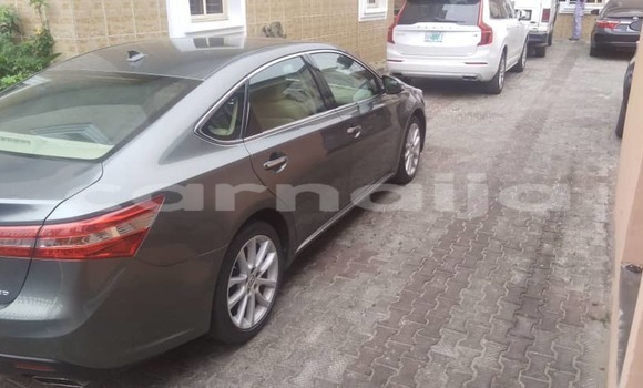 Acheter Occasion Voiture Toyota Avalon Noir à Lagos, État de Lagos Acheter Occasion Voiture Toyota Avalon Noir à Lagos, État de Lagos