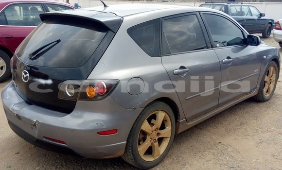 Acheter Occasion Voiture Mazda 1300 Noir à Lagos, État de Lagos Acheter Occasion Voiture Mazda 1300 Noir à Lagos, État de Lagos